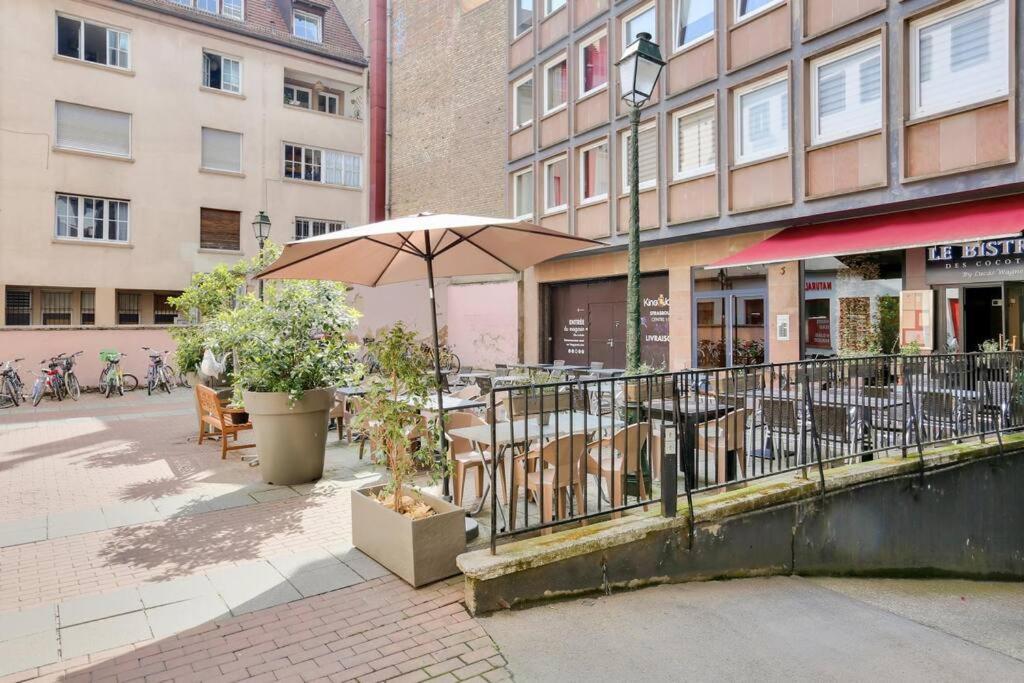 Appartement Spacieux Au Coeur De Strasbourg Estrasburgo Exterior foto
